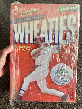 General Mills Mark McGwire 70 Home Runs 1998 Wheaties box Sealed Collector Box